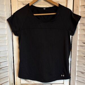 Under Armour Women's Black Short-Sleeve Crew Performance Tee